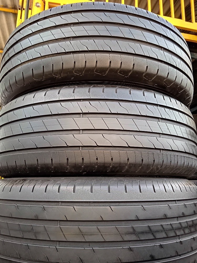275-60-20,,Goodyear brand - 1