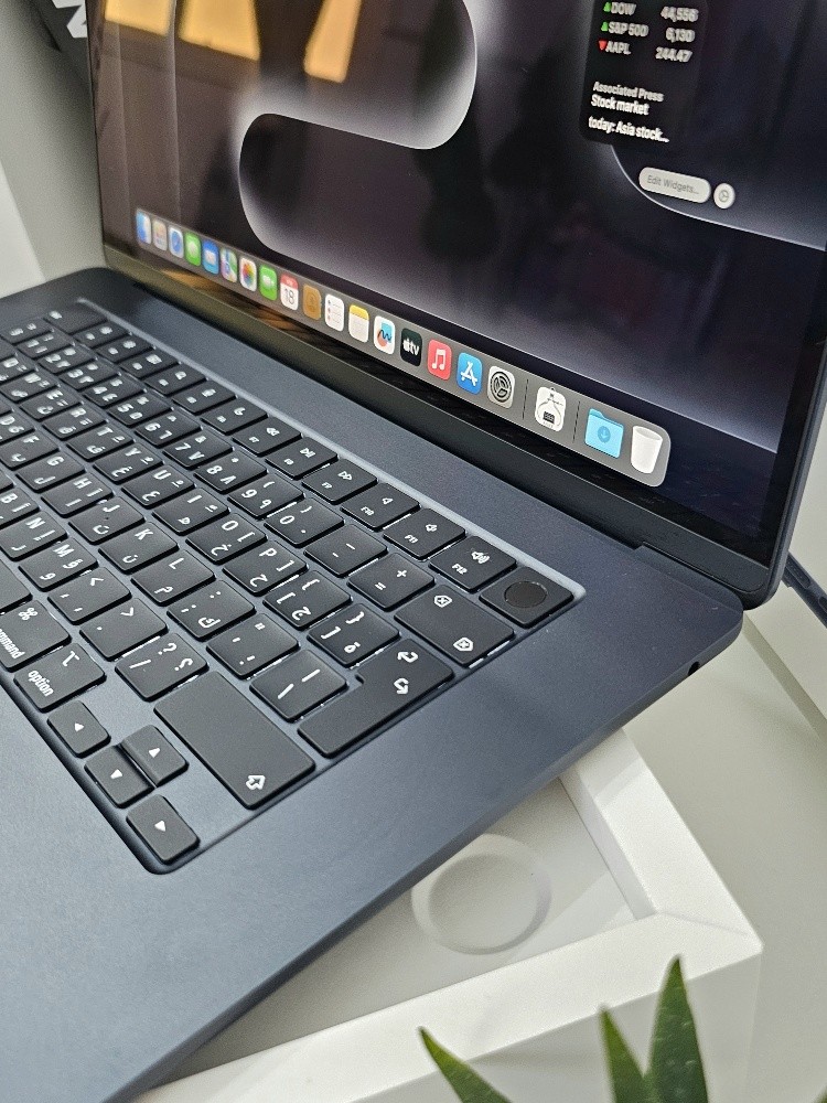 24/512Gb 15" Macbook Air M3 MdN - 6