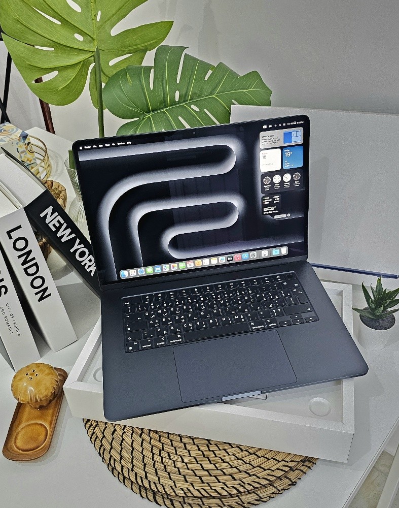 24/512Gb 15" Macbook Air M3 MdN - 1