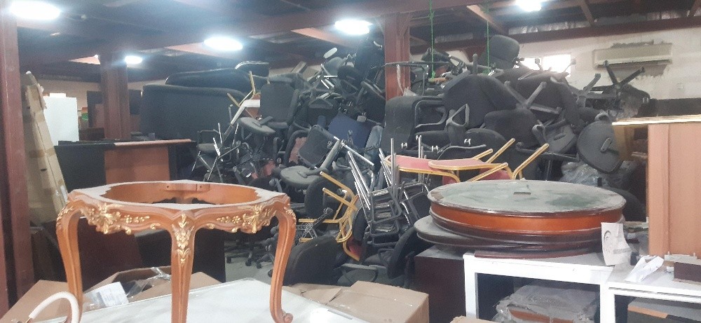 used furniture buying scaling - 3