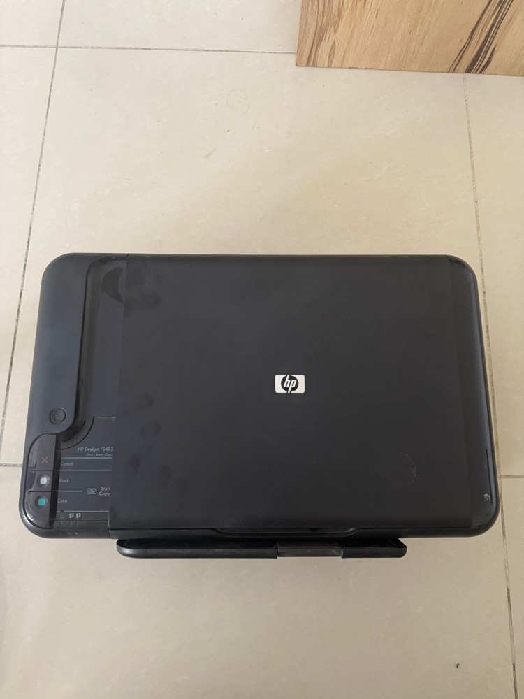 HP Deskjet F2483  - 1