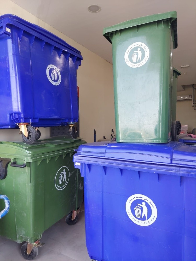GARBAGE BIN QATAR - 2