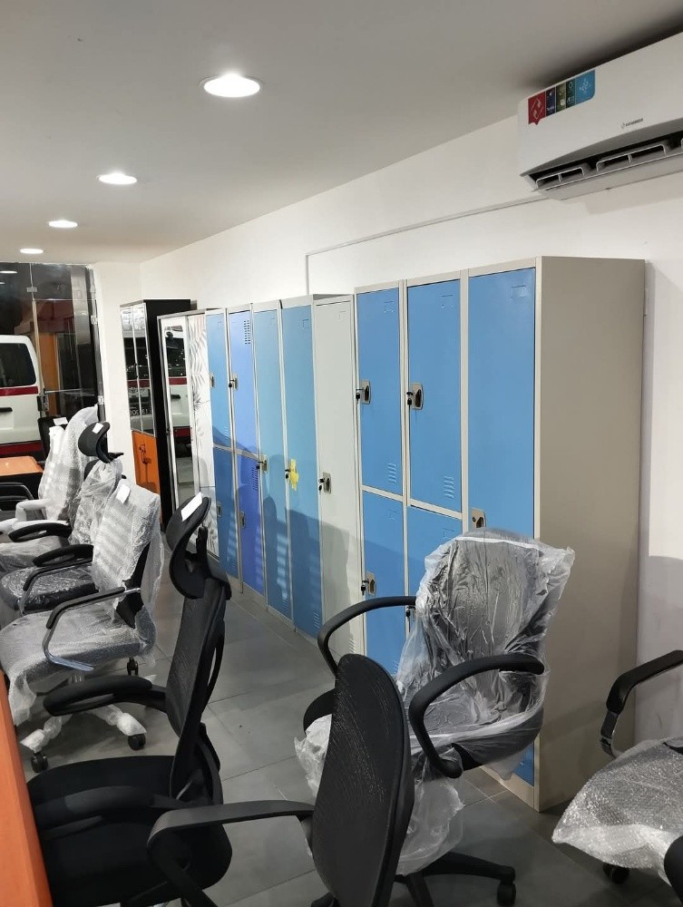 Good looking furniture sale - 4