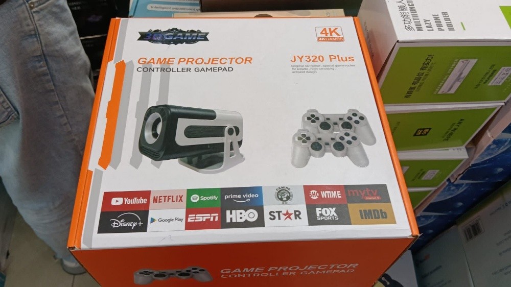 JY320 Plus 4K Game Projector with - 1