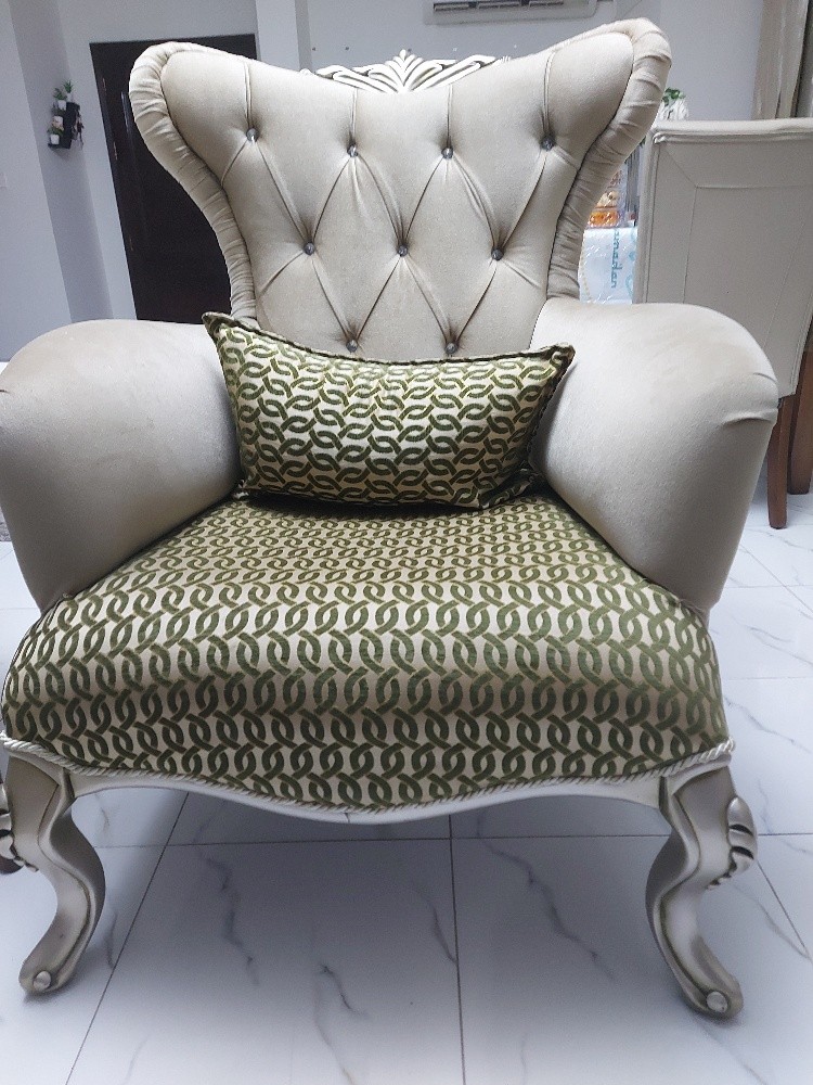 Armchairs and Sofas - 5