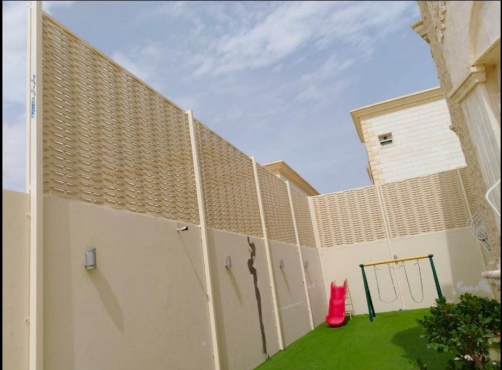 متخصصون في جميع انواع سواتر (يو ب - 2