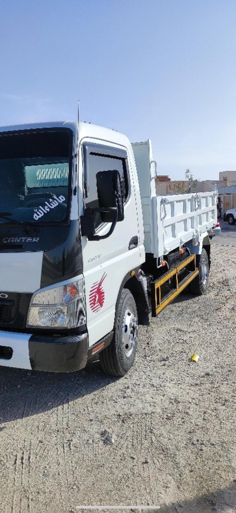tipper truck double cabin - 1