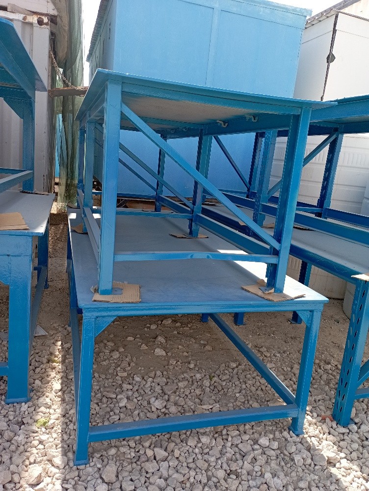 Various Workshop Metal Bench - 1