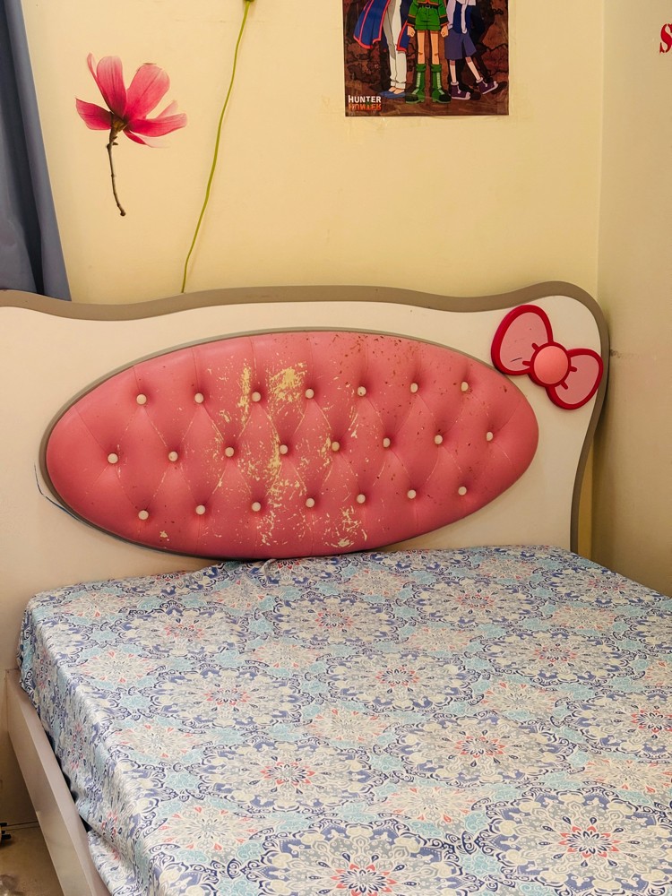Used Bedroom furniture  - 1