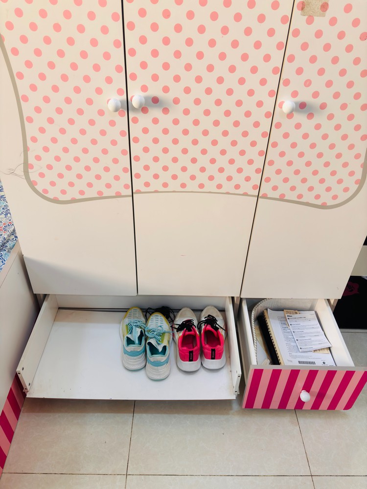 Used Bedroom furniture  - 7