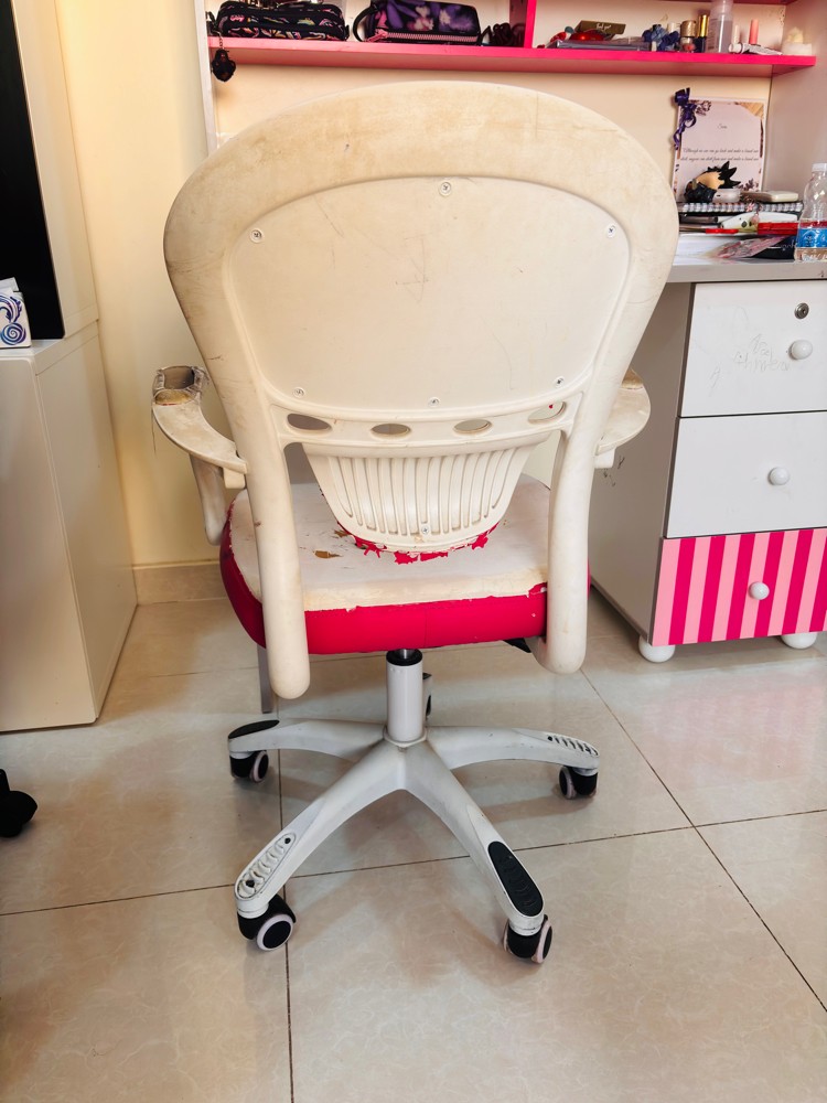 Used Bedroom furniture  - 12