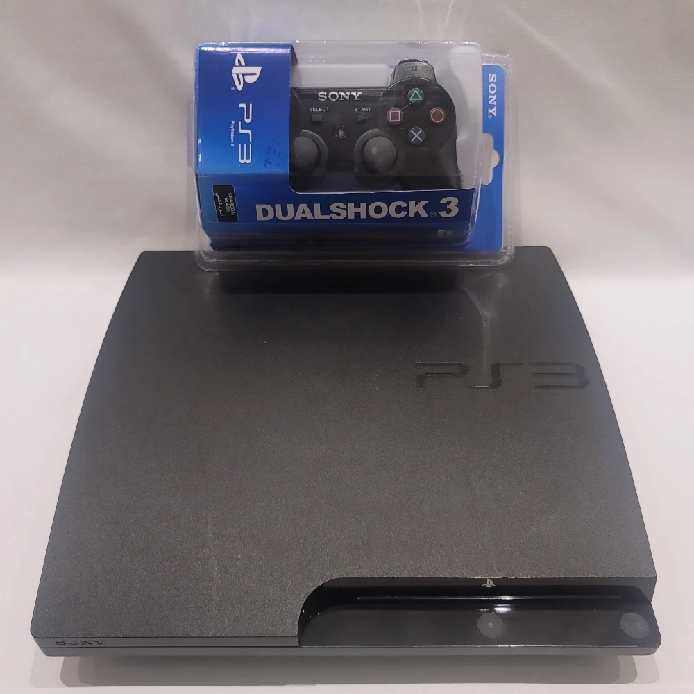 PlayStation 3 Slim - 1