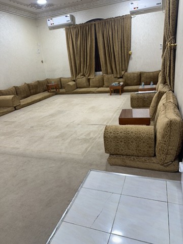 arabic chair with 6 tables - 2