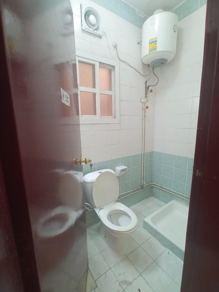 rent commercial offices Farousiy3 - 6