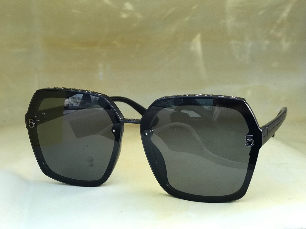 sunglasse in different brands - 15