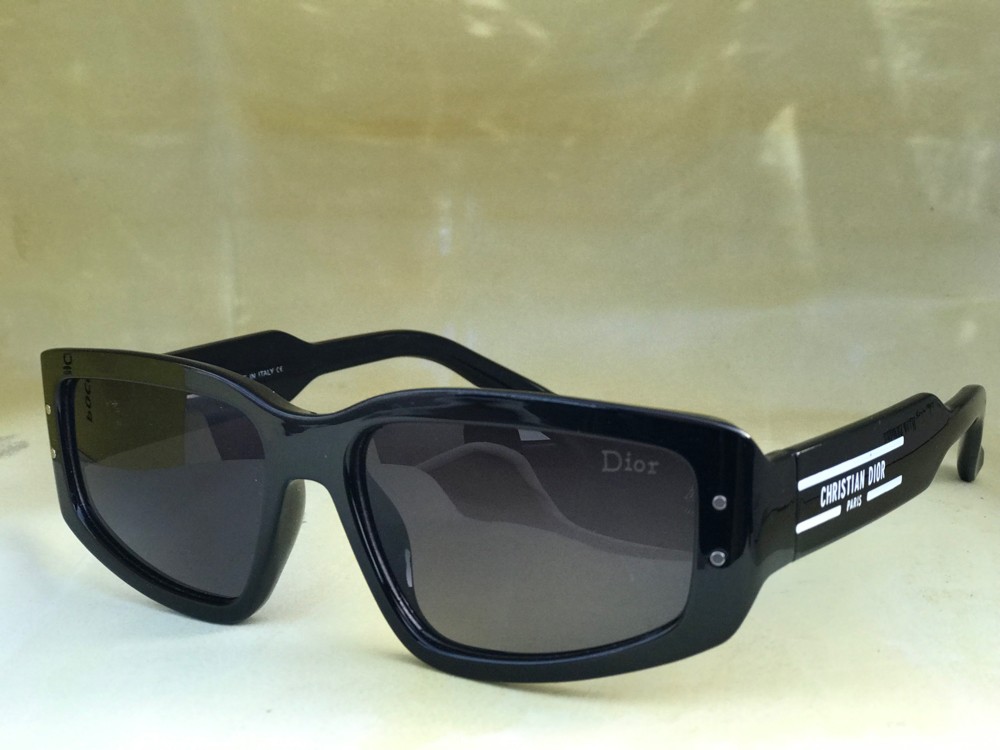sunglasse in different brands - 14