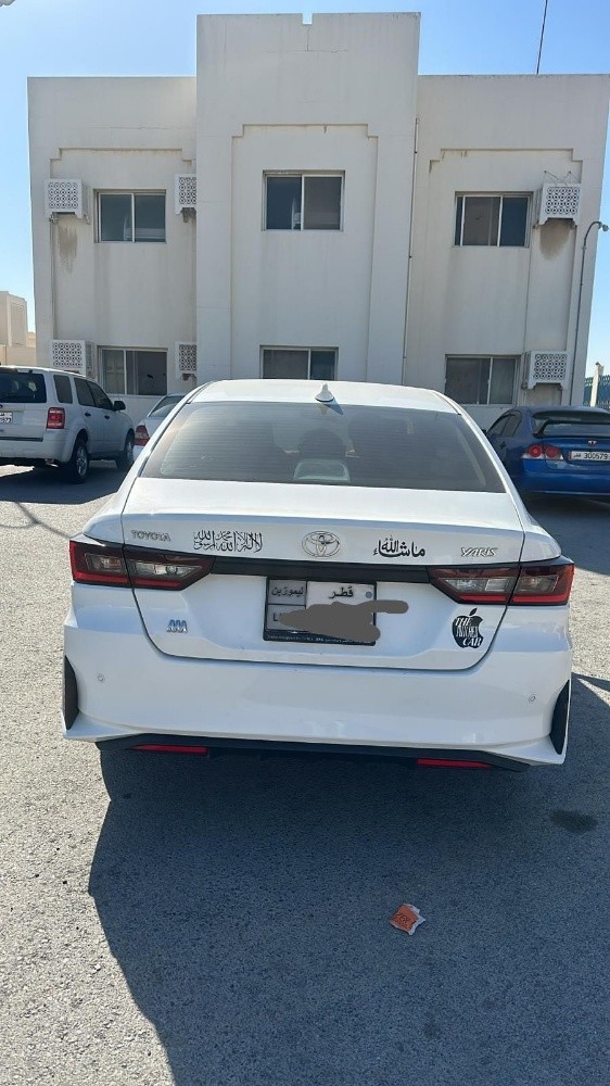Toyota yaris - 4