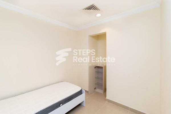 Apartment with Office for Rent - 10