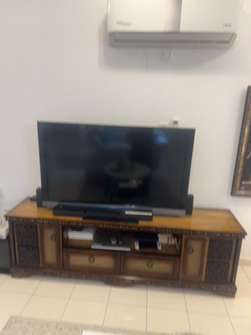 Tv table solid wood & Tv Sony 55 - 2