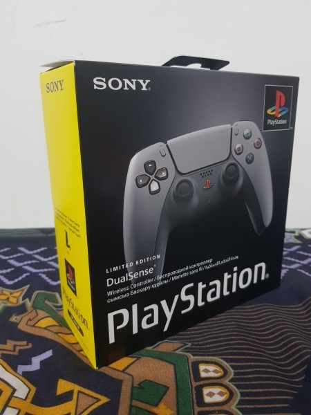 PS5 Controller - 30th Anniversary - 2