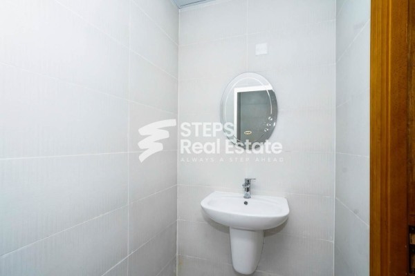 Fitted Office in Bin Mahmoud - 5