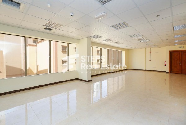 Fitted Office in Bin Mahmoud - 1