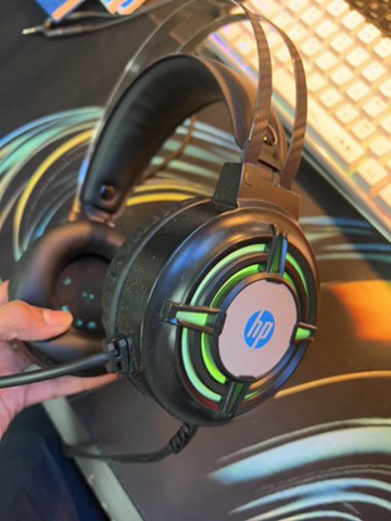 hp gaming headset . - 1
