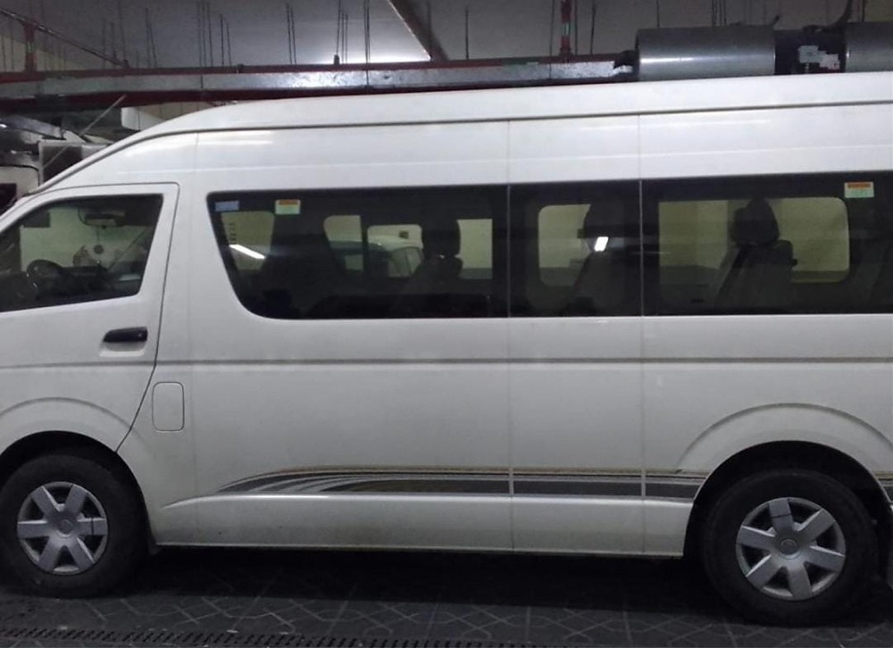 Toyota Hiace For monthly rent - 3