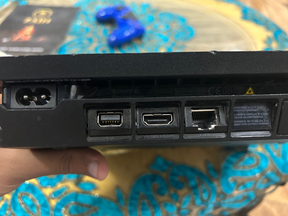 PlayStation 4 slim 1 Tb for sale - 3