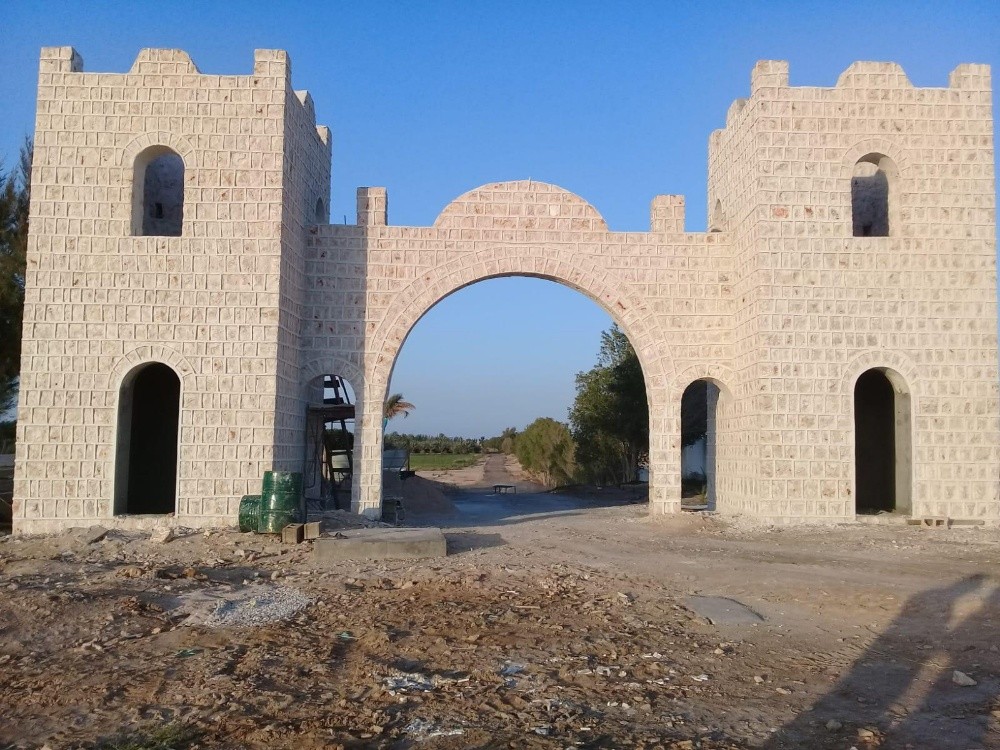 نحن نقوم بأعمال الحجر، بما في ذلك - 7