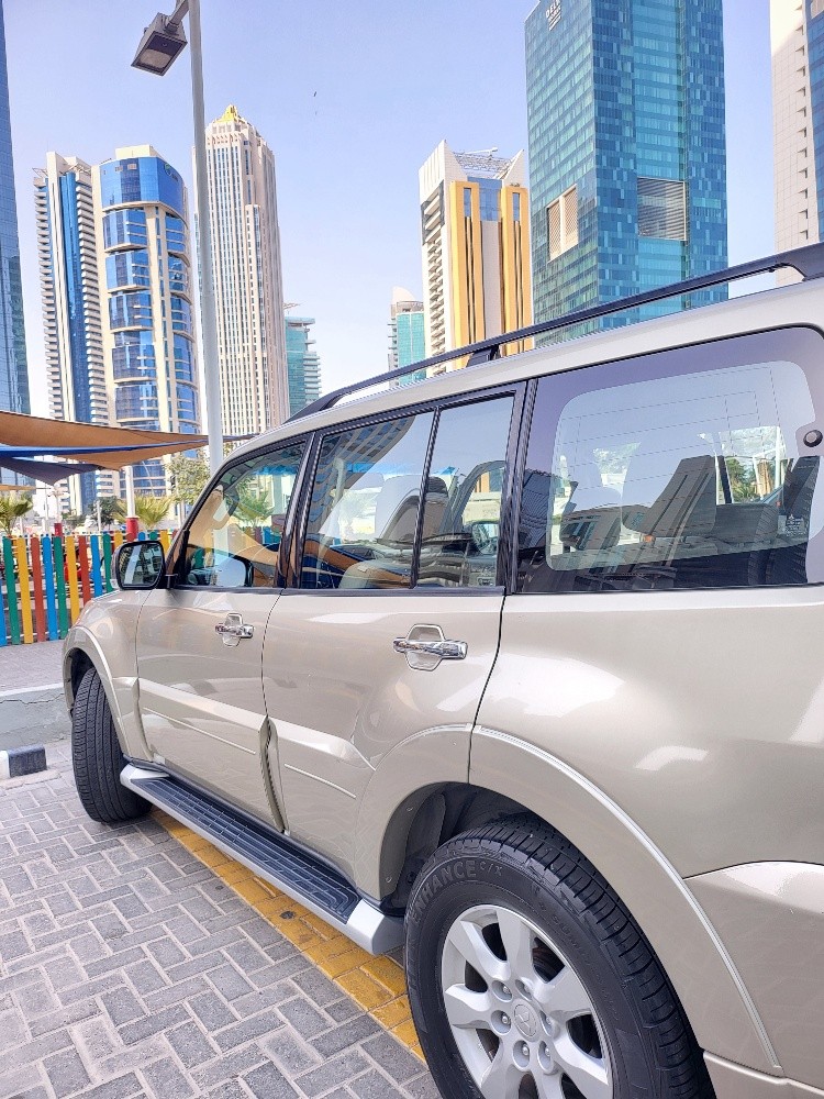 pajero 2017 excellent condition - 2