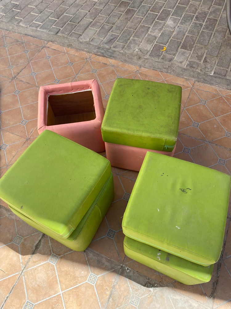 corner sofaa, kitchen cupboard - 3