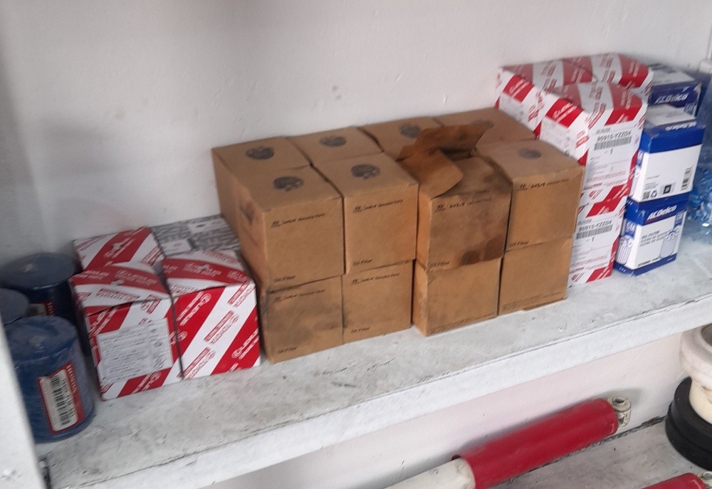 Oman lube oil +oil filter - 2