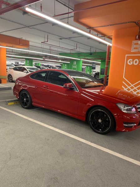 Mercedes Benz C350 Coupe - 4