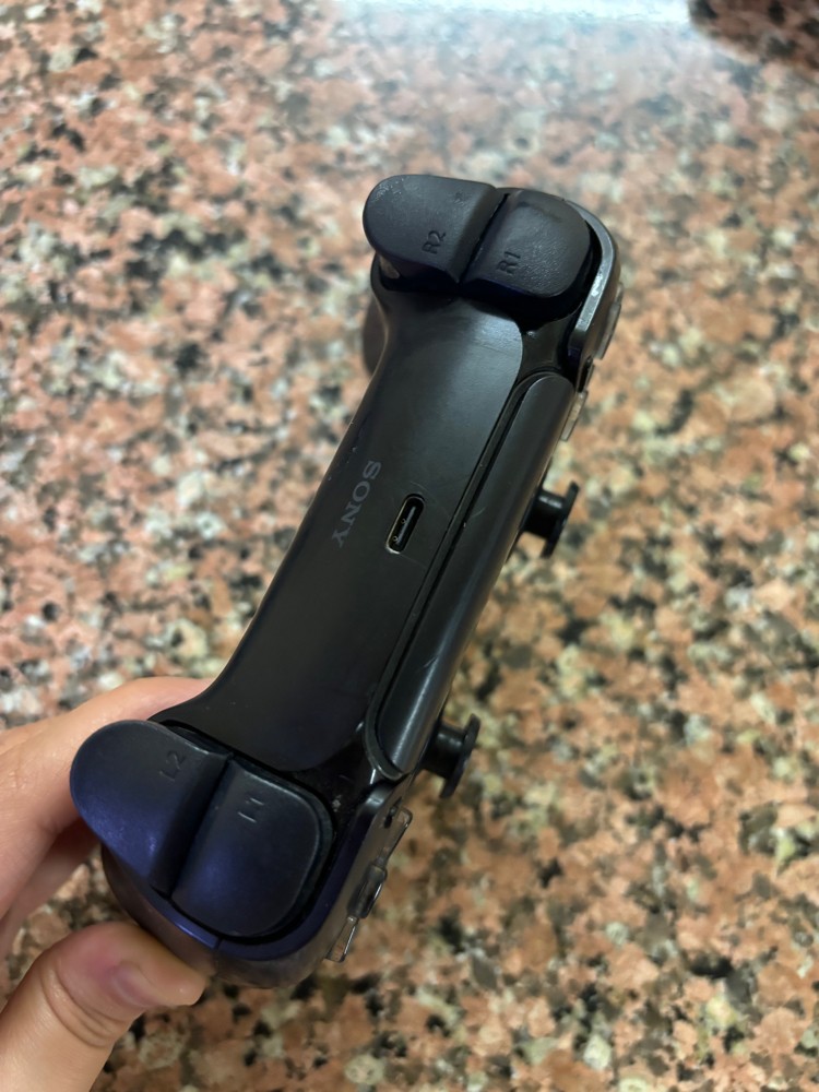 play station controller  - 12
