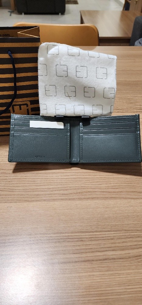 Heigh-end durable leather wallets - 8