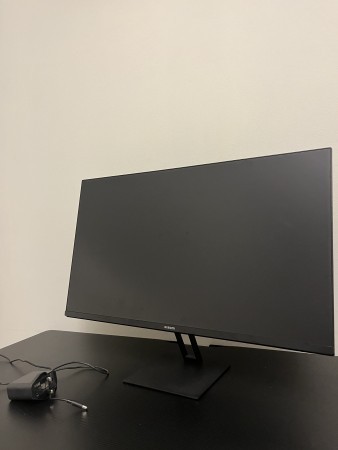 Gaming Monitor - 1