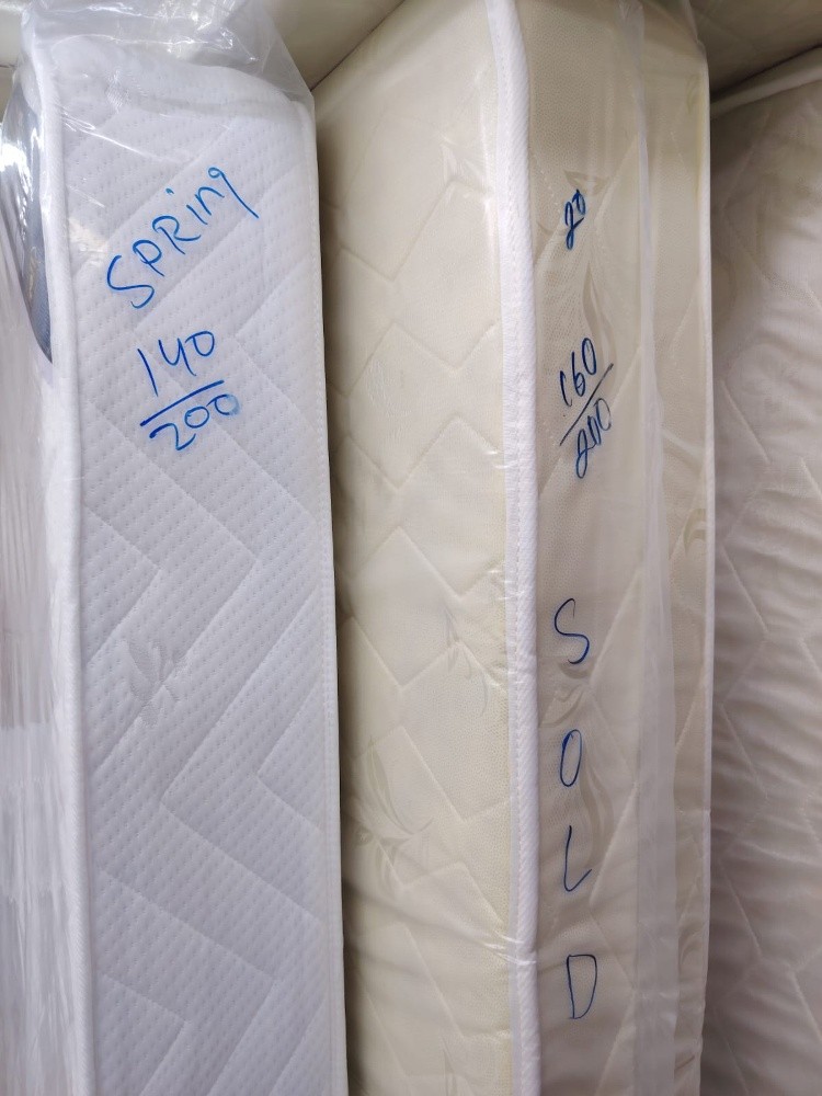 Sofa set selling and making. - 15