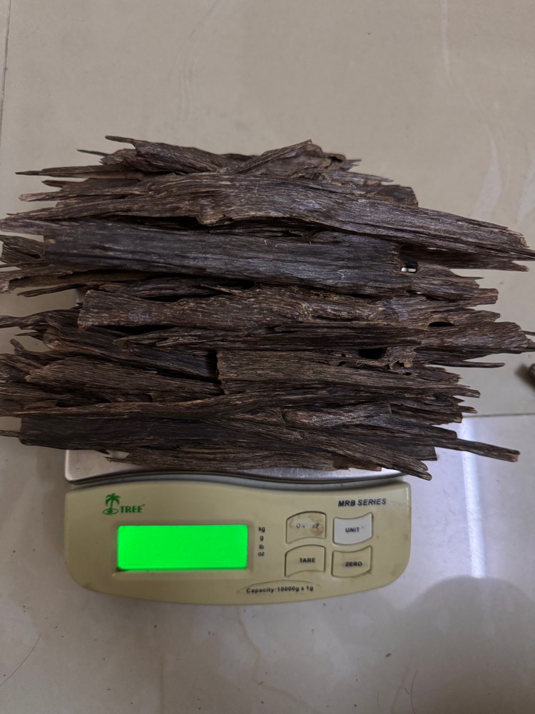 Pure Nagaland Oud – 20 Tolas - 1