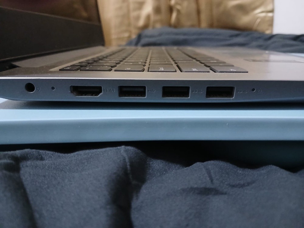 IdeaPad 3 14ADA05 - 8