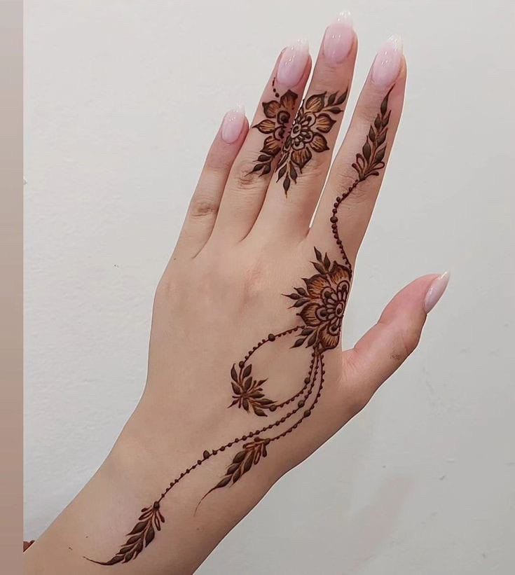 henna and beauty services  - 2