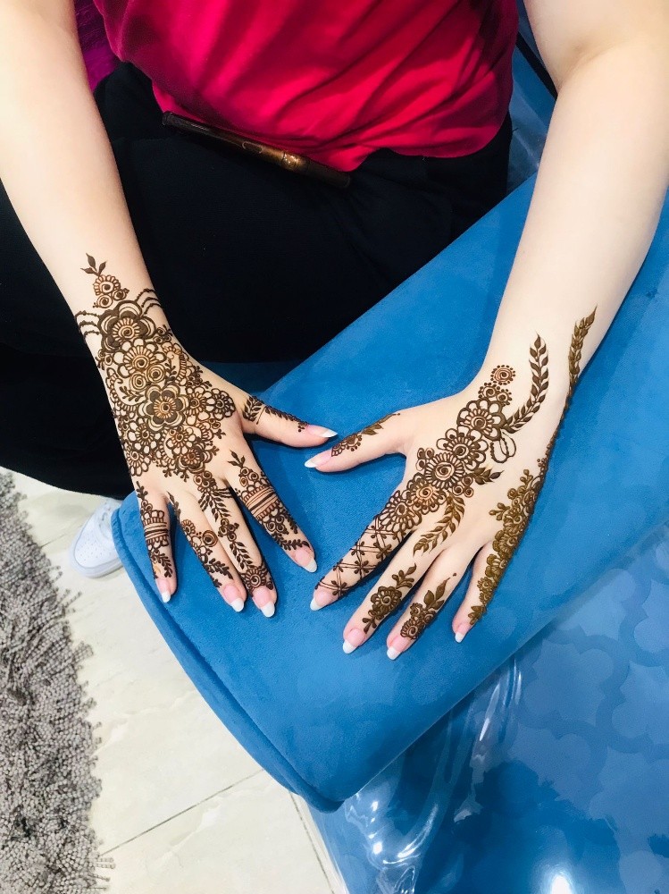 henna services - 10