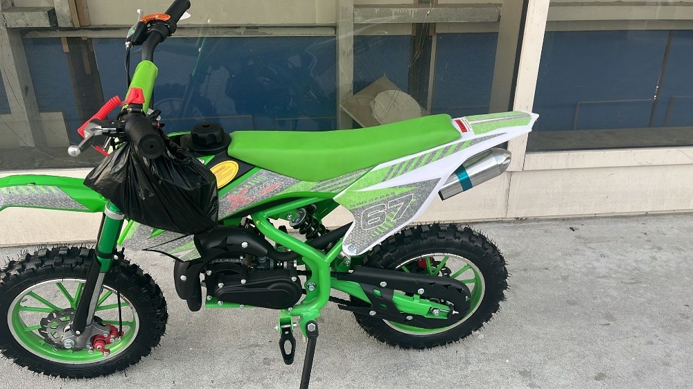 Three wheel electric motorcycle - 9