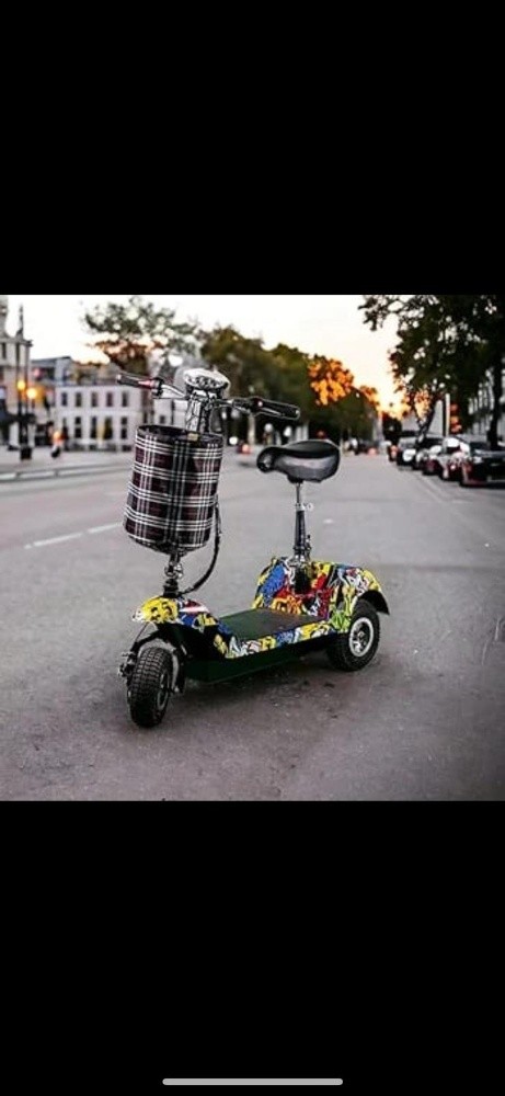 Three wheel electric motorcycle - 8