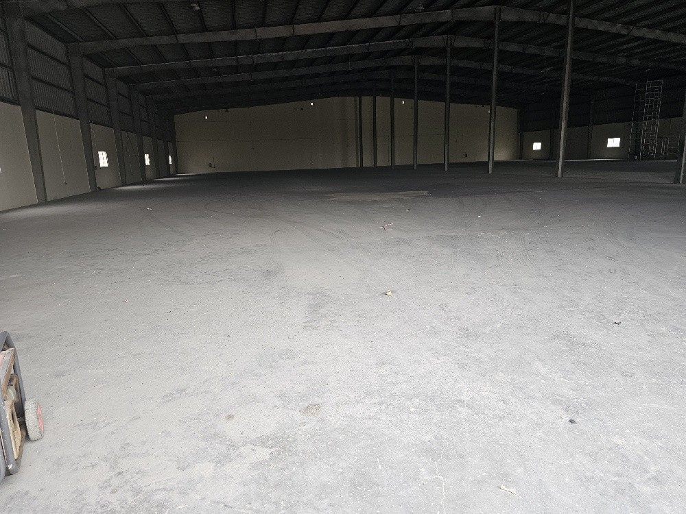 5500 SQM Store in Barkathul Awam - 4