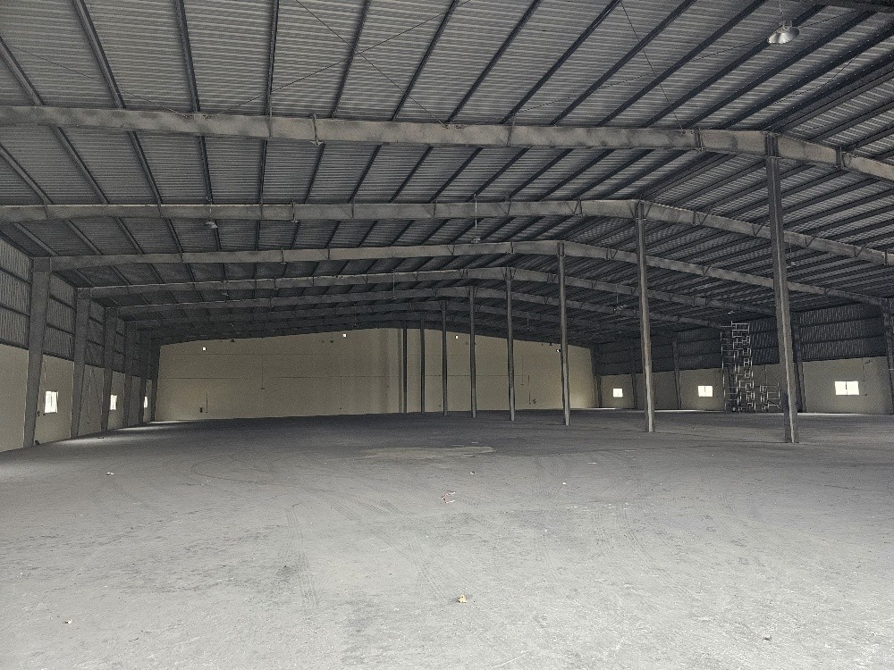 5500 SQM Store in Barkathul Awam - 2