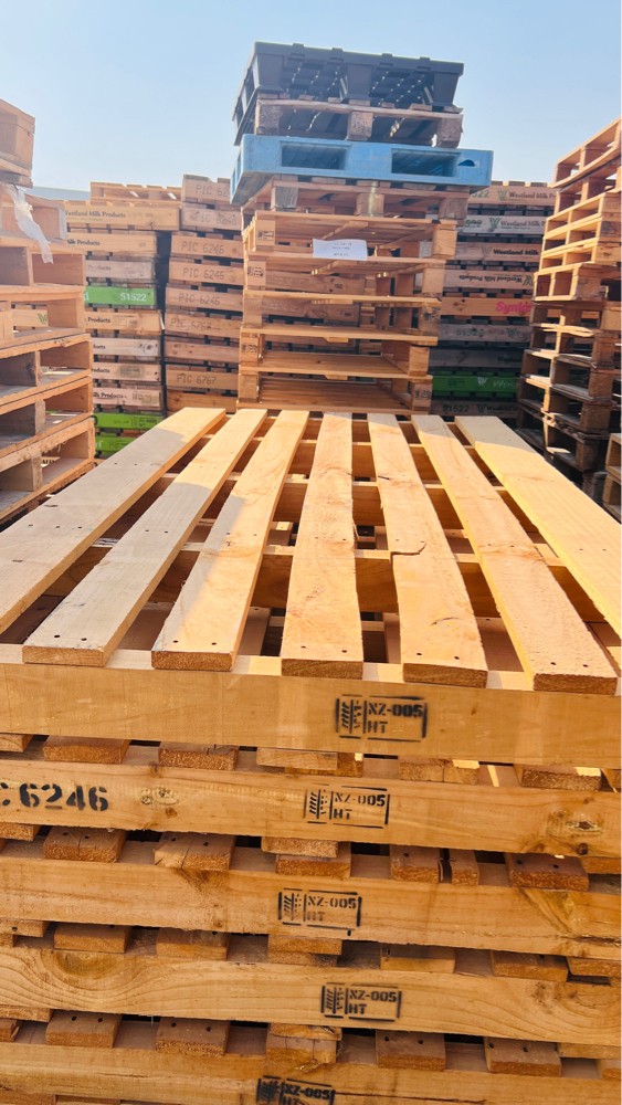 USED WOODEN PALLET - 5