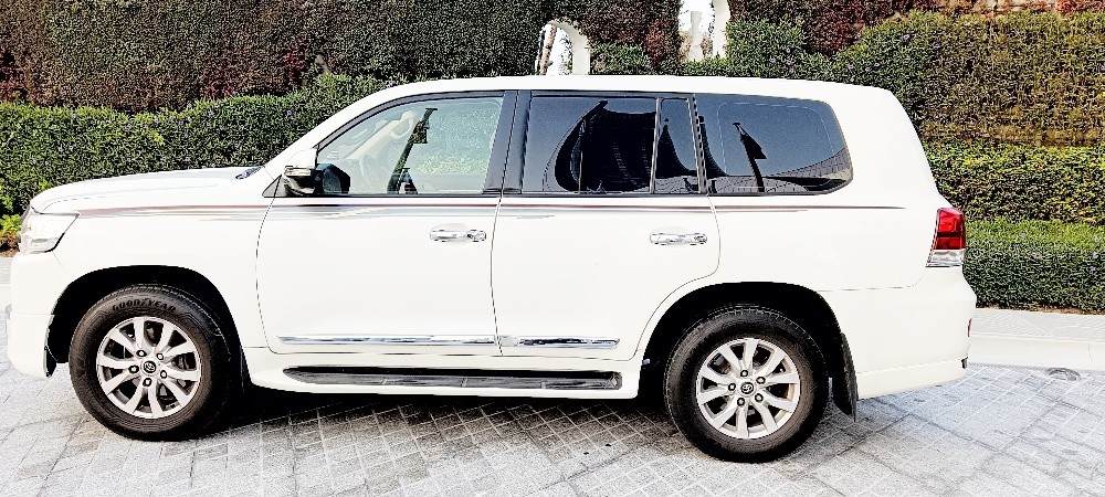 Limousine Land cruiser 55834405 - 5