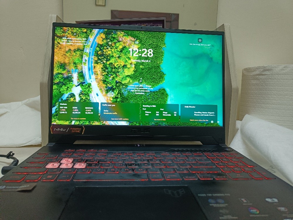 asus f-15 gaming laptop - 1
