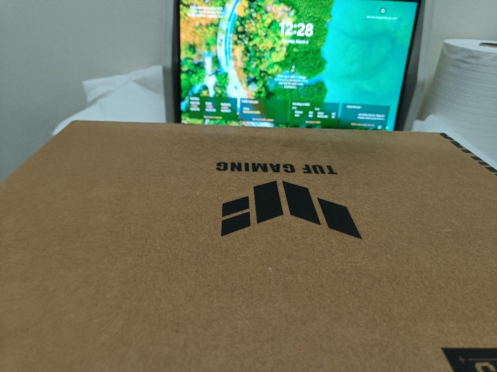 asus f-15 gaming laptop - 2